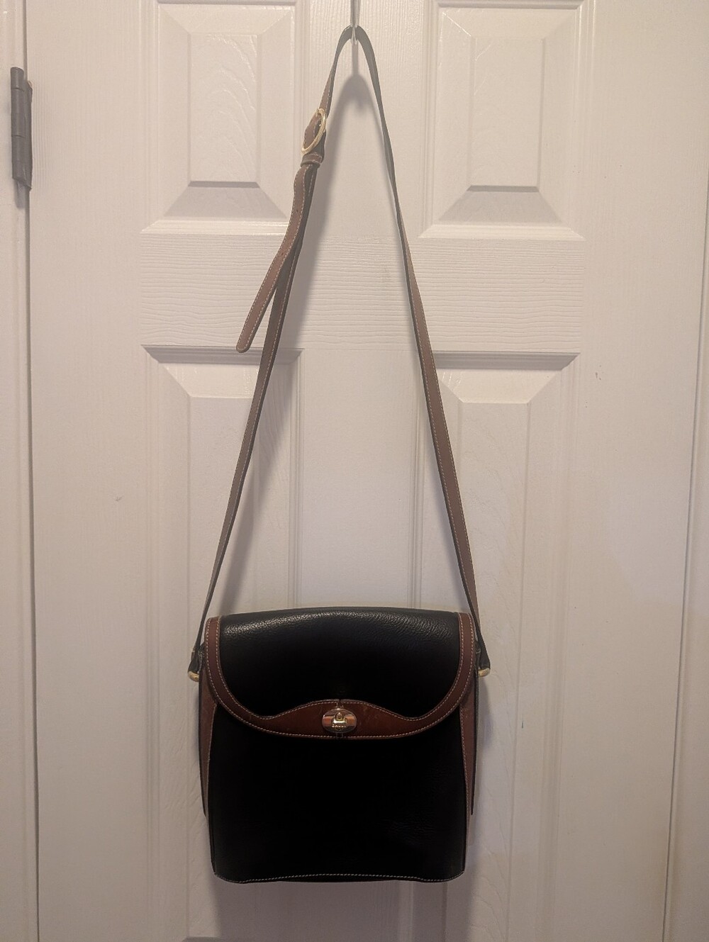 Bally Classic Black & Brown Leather Crossbody Bag